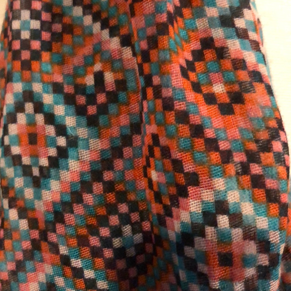D&Y Multi Loop Scarf - Picture 3 of 3